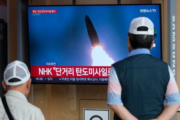 韩国军方称朝鲜试射“弹道导弹”